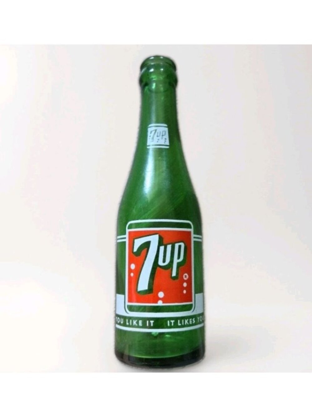 7-Up Vintage 1957 Green Glass Soda Bottle Seven-Up Trail BC Canadian 7oz Pop